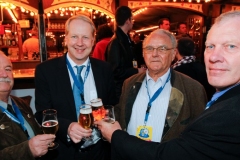 HannoverOktoberfestFassanstich, Prominente, Umzug(Foto/Rainer Surrey)