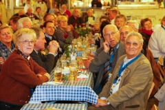 HannoverOktoberfestFassanstich, Prominente, Umzug(Foto/Rainer Surrey)