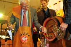 HannoverOktoberfestFassanstich, Prominente, Umzug(Foto/Rainer Surrey)