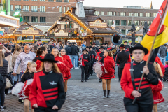 Oktoberfest2022_Fanfarenzug_by_SvenKeuntje_09