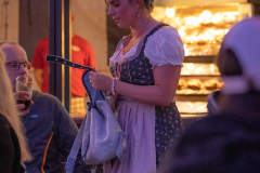Oktoberfest2022_MissDirndl_by_SvenKeuntje_04