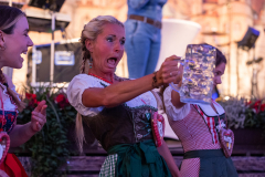 Oktoberfest2022_MissDirndl_by_SvenKeuntje_21