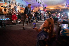 Oktoberfest2022_MissDirndl_by_SvenKeuntje_68